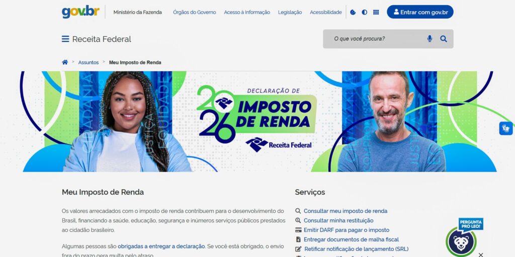 As mudanças na declaração do **Imposto de Renda** deste ano trazem novidades significativas que impactam diversos contribuintes. Entre as alterações, destaca-se a modificação no processo de **restituição**, que agora oferece mais opções para o contribuinte receber o valor devido. Segundo a publicação da Agência Brasil, os contribuintes poderão escolher entre receber a restituição via Pix, além das tradicionais opções de crédito em conta corrente ou poupança. Essa mudança visa agilizar o processo e oferecer mais comodidade aos declarantes. Outra mudança importante refere-se às novas exigências para aqueles que obtiveram ganhos com **apostas online**. De acordo com o site da Agência Brasil, os contribuintes que tiveram rendimentos provenientes de plataformas de apostas deverão informar esses valores na declaração de forma detalhada. Essa medida busca aumentar a transparência e garantir que todos os ganhos sejam devidamente tributados, alinhando-se às práticas internacionais de controle de rendimentos provenientes de jogos de azar e apostas. Por fim, uma inovação significativa é a possibilidade de uso do **nome social** na declaração do Imposto de Renda. Conforme destacado pela Agência Brasil, essa mudança representa um avanço na inclusão e no respeito à identidade de gênero dos contribuintes. Pessoas trans e travestis poderão utilizar seu nome social, garantindo que a documentação fiscal reflita sua identidade de forma adequada. Essa medida é um passo importante para a promoção dos direitos humanos e a igualdade de tratamento no âmbito fiscal.