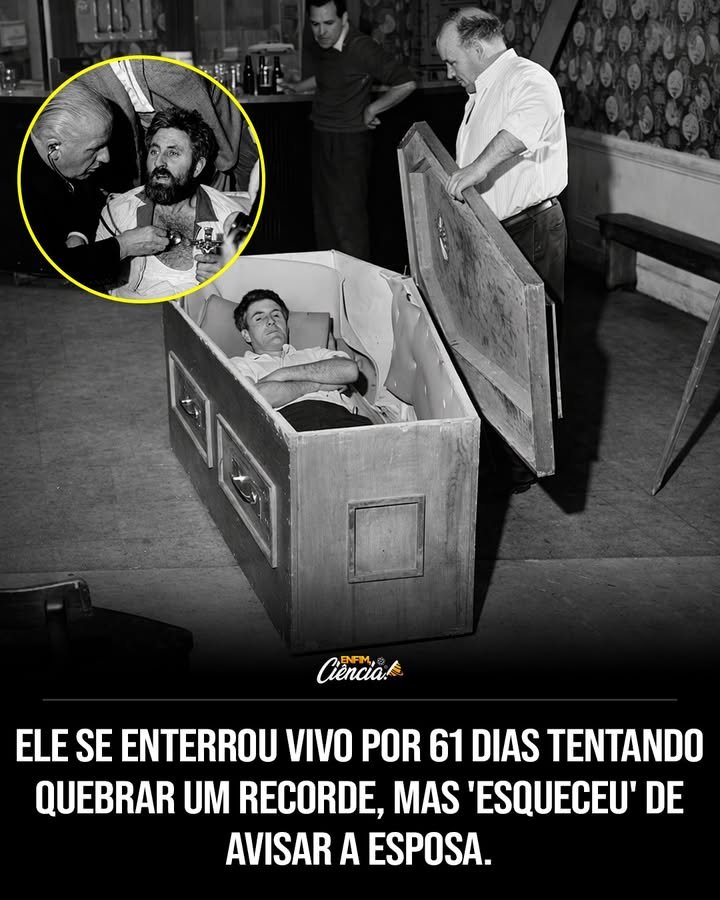 Quem foi Mike Meaney e o que ele fez de extraordinário? Mike Meaney era um barman em Londres que, em 1968, decidiu bater o recorde mundial de permanência enterrado vivo. Ele ficou 61 dias sob a terra, transformando o evento em um espetáculo público. Como Mike se preparou para ficar enterrado por tanto tempo? Ele mandou construir um caixão especial com ventilação e um sistema de campainha de duas vias para comunicação. Isso permitiu que ele recebesse comida e conversasse com repórteres. Por que a esposa de Mike não sabia do plano? Mike "esqueceu" de avisar sua esposa, Alice, sobre sua intenção de se enterrar vivo. Ela só descobriu quando um repórter a informou do feito inusitado do marido. Qual foi a reação de Alice ao saber do feito de Mike? Chocada, Alice foi até o local e, pelo tubo de ventilação, expressou sua frustração gritando: "Você é um tolo, Mike! Sempre foi um tolo!" Como o público reagiu ao evento de Mike? Milhares de pessoas se reuniram para assistir ao evento. Mike interagia com a multidão, cantando músicas e conversando com repórteres, direto do "túmulo". Quais foram os desafios enfrentados por Mike durante os 61 dias? Embora a falta de ar e o isolamento fossem preocupantes, o maior desafio foi lidar com a reação de sua esposa ao descobrir sua façanha. Como Mike recebia comida enquanto estava enterrado? Ele recebia comida por um tubo, que fazia parte do sistema especialmente projetado para sua permanência subterrânea. Qual foi o impacto do evento na vida de Mike após os 61 dias? Mike entrou para a história ao bater o recorde mundial, mas também enfrentou problemas pessoais, especialmente com sua esposa, devido à falta de comunicação. Por que o evento de Mike se tornou tão famoso? A combinação de um feito inusitado, a interação com o público e a reação inesperada de sua esposa transformaram o evento em um marco histórico. O que podemos aprender com a história de Mike Meaney? A importância da comunicação em relacionamentos e como ações inusitadas podem ter consequências inesperadas, tanto positivas quanto negativas. Como Mike lidou com a fama após o evento? Embora tenha ganhado notoriedade, Mike teve que enfrentar as repercussões pessoais de sua decisão, especialmente em seu casamento. Quais foram as medidas de segurança tomadas para o evento? O caixão especial incluía ventilação e um sistema de comunicação para garantir a segurança e o bem-estar de Mike durante os 61 dias. Por que alguém decidiria se enterrar vivo por tanto tempo? A busca por recordes e notoriedade pode levar pessoas a realizar feitos extremos, como foi o caso de Mike Meaney. Como a história de Mike Meaney continua a ser relevante hoje? Ela serve como um lembrete das complexidades das decisões humanas e das consequências que podem surgir de ações impulsivas. O que aconteceu com Mike e Alice após o evento? Embora Mike tenha alcançado seu objetivo, a relação com Alice foi impactada, mostrando que a comunicação é essencial em qualquer relacionamento.
