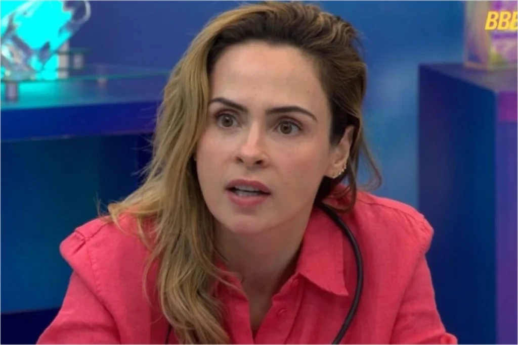 No **Big Brother Brasil 26 (BBB26)**, um dos momentos mais marcantes ocorreu quando Ana Paula, uma das participantes mais comentadas da edição, tomou a decisão audaciosa de recusar a imunidade oferecida por sua amiga Milena. Segundo a publicação do Correio Braziliense, Milena havia demonstrado um forte interesse em proteger Ana Paula, oferecendo-lhe a imunidade que poderia garantir sua permanência na casa por mais uma semana. No entanto, Ana Paula surpreendeu a todos ao decidir enfrentar o paredão, afirmando com convicção: "Não tenho medo". Essa atitude corajosa gerou grande repercussão entre os espectadores e dentro da própria casa, destacando a personalidade destemida de Ana Paula. A decisão de Ana Paula de recusar a imunidade oferecida por Milena não foi apenas um ato de coragem, mas também uma estratégia que refletiu sua confiança no jogo. Segundo a publicação, Ana Paula acreditava que enfrentar o paredão poderia fortalecer sua posição no programa, mostrando ao público sua determinação e autenticidade. Essa escolha também evidenciou a dinâmica complexa das relações dentro da casa, onde alianças e amizades são constantemente testadas. Milena, por sua vez, respeitou a decisão da amiga, embora tenha expressado preocupação com o risco que Ana Paula estava assumindo. A situação gerou debates entre os outros participantes, que passaram a questionar as motivações e a estratégia de Ana Paula. O impacto da decisão de Ana Paula foi significativo, tanto dentro quanto fora da casa do BBB26. Segundo a publicação, o público reagiu de maneira dividida, com muitos admirando a coragem da participante, enquanto outros questionavam se a escolha seria a mais sábia em termos de jogo. Dentro da casa, a atitude de Ana Paula serviu como um catalisador para discussões sobre lealdade, confiança e estratégia, temas centrais em um reality show como o Big Brother Brasil. A decisão de enfrentar o paredão sem imunidade destacou a personalidade forte de Ana Paula e sua disposição para correr riscos, características que podem ser decisivas para seu futuro no programa.
