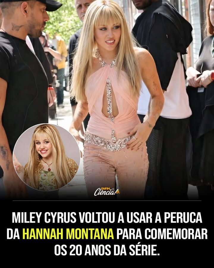 Por que Miley Cyrus voltou a usar a peruca loira de Hannah Montana? Miley reviveu o visual icônico para o especial de 20 anos de Hannah Montana, que será exibido no Disney+ em 24 de março. 🎤💖 Qual é o objetivo do especial de 20 anos de Hannah Montana? O especial visa revisitar segredos e histórias dos últimos vinte anos, explorando o impacto cultural da série e sua influência na carreira de Miley. Quem estará ao lado de Miley no especial? Miley se sentará com Alex Cooper para discutir os bastidores e segredos da série que marcou uma geração. Como a série Hannah Montana impactou a carreira de Miley Cyrus? A série transformou Miley em um nome mundial, abrindo portas para sua transição de estrela teen para artista pop. O que Hannah Montana representou para o Disney Channel? Desde sua estreia em 2006, a série se tornou um dos maiores fenômenos do canal, gerando filmes, turnês e uma trilha sonora de sucesso. Por que a nostalgia em torno de Hannah Montana é tão forte? O visual icônico e as histórias da série marcaram profundamente aqueles que cresceram assistindo, criando uma conexão emocional duradoura. Como o especial abordará a transição de Miley para uma artista pop? O programa explorará como a fase Hannah Montana influenciou sua evolução artística e a recente reconciliação com seu legado. Quais são as expectativas para o especial de aniversário? Os fãs esperam uma viagem nostálgica pelos bastidores e um olhar aprofundado sobre o impacto cultural da personagem. O que torna a peruca loira de Hannah Montana tão icônica? A peruca simboliza a dualidade da personagem e a transformação de Miley, sendo um elemento central na identidade visual da série. Como os fãs estão reagindo ao retorno do visual de Hannah Montana? A volta da peruca mexeu com a nostalgia dos fãs, gerando entusiasmo e expectativa para o especial. Qual foi o impacto cultural de Hannah Montana além da série? A personagem influenciou moda, música e comportamento, deixando um legado que transcendeu a tela. O que Miley Cyrus revelou sobre sua relação com Hannah Montana? Miley recentemente se reconciliou com seu passado como Hannah, reconhecendo a importância dessa fase em sua trajetória. Como o especial pode influenciar a percepção atual de Miley Cyrus? Ao revisitar seu passado, o especial pode reforçar a conexão de Miley com os fãs e destacar sua evolução como artista. O que podemos esperar das histórias e segredos revelados no especial? Espera-se que Miley compartilhe momentos inéditos e insights sobre os desafios e triunfos durante sua jornada como Hannah Montana. Por que o especial de 20 anos é significativo para os fãs? É uma oportunidade única de reviver memórias e entender o impacto duradouro de Hannah Montana na cultura pop.