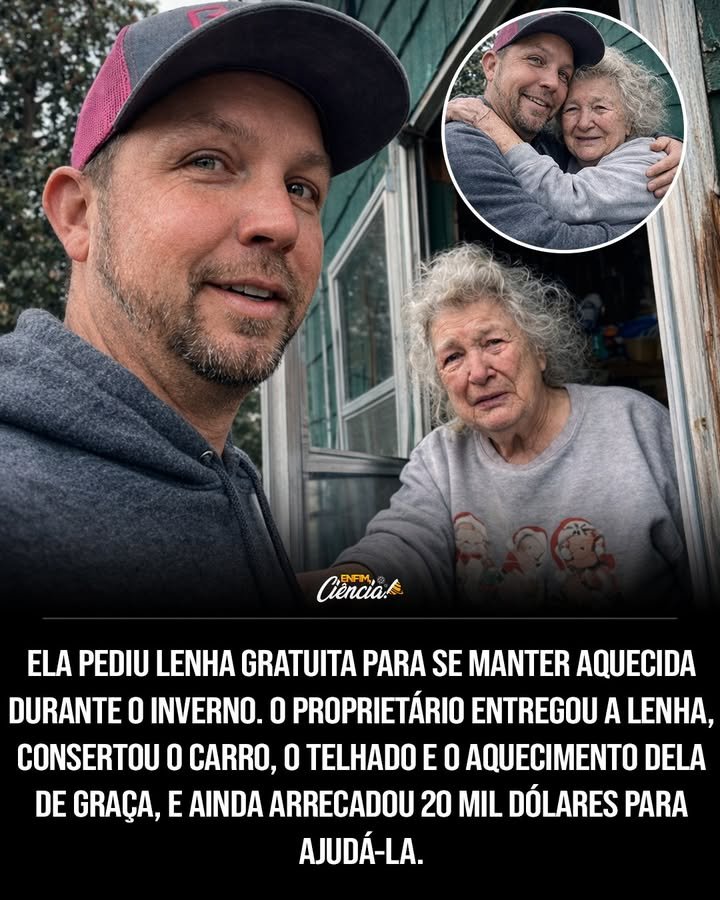 Bastou um abraço com **lágrimas nos olhos** para comover milhões de pessoas e transformar um gesto simples em uma história impossível de ignorar. Mas o que havia por trás daquela cena que se espalhou pelas redes sociais? Havia o encontro entre **Paul Brittain**, dono de uma empresa de serviços com árvores e guindastes na **Carolina do Norte**, e **Nana Abernathy**, uma viúva de **85 anos** que precisava de ajuda para enfrentar o inverno. Como tudo começou? Nana ligou para a empresa de Brittain e explicou que **não tinha condições de comprar lenha** para aquecer a própria casa. O pedido era direto, urgente e profundamente humano. Em um período de frio intenso, a necessidade dela não era um detalhe, mas uma questão de sobrevivência cotidiana. Foi a partir dessa ligação que a história ganhou forma. E o que aconteceu depois desse pedido? Em um **frio dia de dezembro**, Paul Brittain foi até ela para entregar **lenha gratuitamente**. O registro desse momento mostrou Nana visivelmente emocionada, enquanto ele organizava uma grande quantidade de lenha para que ela pudesse se aquecer. A reação dela não precisou de explicações longas para ser compreendida. A gratidão estava no rosto, no gesto e, principalmente, no abraço que deu nele. Por que esse momento tocou tanta gente? Porque não se tratava apenas de uma entrega. O vídeo revelou algo maior: a **dificuldade real de uma idosa** tentando manter a casa aquecida durante o frio. Em vez de mostrar apenas uma boa ação isolada, a cena expôs uma necessidade concreta, daquelas que muitas vezes passam despercebidas até que alguém decida agir. Mas a ajuda terminou ali? Não. Depois de conhecer melhor a situação de Nana, Brittain percebeu que o problema não se limitava à lenha. Havia outras necessidades acumuladas, outras urgências silenciosas. E foi então que a generosidade dele avançou para além do primeiro gesto. O que mais ele fez? Ele **consertou os pneus do carro** dela, **reparou o telhado da casa** e resolveu problemas no **sistema de aquecimento e ar-condicionado**, tudo **sem cobrar nada**. Cada nova ação ampliava o alcance da ajuda e mostrava que o cuidado, naquele caso, não seria parcial. Não era apenas uma resposta imediata ao frio, mas um esforço concreto para melhorar as condições em que Nana vivia. E ele fez isso sozinho? Também não. Brittain **mobilizou a comunidade** para ajudar na **limpeza do quintal**. Esse movimento deu à história uma dimensão ainda mais forte, porque mostrou que a solidariedade pode crescer quando encontra espaço para se espalhar. O que começou com uma ligação e uma carga de lenha passou a reunir mais pessoas em torno da mesma disposição de ajudar. Houve outra forma de apoio? Sim. Paul Brittain criou uma campanha no **GoFundMe** para oferecer ainda mais suporte a Nana durante as **festas de fim de ano**. A iniciativa encontrou resposta rápida. A arrecadação **ultrapassou 20 mil dólares**, ampliando de forma concreta a rede de apoio ao redor dela. Por que essa história continuou repercutindo tanto? Porque ela uniu imagem, necessidade real e ação imediata. O público não viu apenas um gesto bonito, mas uma sequência de atitudes práticas diante da vulnerabilidade de uma mulher idosa em pleno inverno. Isso fez com que muitas pessoas refletissem sobre a importância da **solidariedade** e do **apoio da comunidade**, especialmente no período **natalino**. E qual foi a cena que ficou marcada? Nana Abernathy, emocionada, recebendo a lenha que não podia comprar, vendo sua realidade ser acolhida com respeito, e abraçando Paul Brittain com os olhos cheios de lágrimas. Depois desse primeiro encontro, vieram os **pneus consertados**, o **telhado reparado**, os problemas no **aquecimento e ar-condicionado resolvidos**, a **limpeza do quintal** com ajuda da comunidade e a campanha no **GoFundMe**, que **ultrapassou 20 mil dólares** para apoiá-la ainda mais no fim do ano.