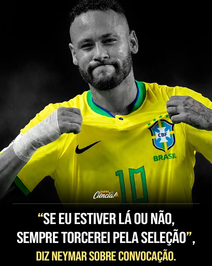 Bastou uma frase curta para transformar expectativa em suspense. O que Neymar quis dizer quando falou sobre a chance de voltar a vestir a camisa do Brasil? A resposta veio sem confronto, sem promessa e sem qualquer tom de exigência: **“Se eu estiver lá ou não, sempre torcerei pela Seleção.”** Em vez de alimentar pressão na véspera da convocação, ele escolheu um caminho mais silencioso. E justamente por isso a declaração chamou tanta atenção. Mas por que uma fala tão simples ganhou tanto peso? Porque ela surgiu em um momento em que cada palavra importa. Havia dúvida sobre sua presença, havia expectativa em torno da lista e havia, acima de tudo, uma pergunta que não saía do ar: **Neymar ainda está pronto para voltar à Seleção Brasileira?** A resposta, por enquanto, não é definitiva. O atacante vive um período de reconstrução, tentando recuperar **ritmo** e **condição física** depois de uma fase marcada por **lesões** e irregularidade. Isso muda tudo, porque a discussão deixa de ser apenas técnica. Não se trata só de talento, e quase ninguém ignora o tamanho do talento dele. A questão agora é outra: ele consegue sustentar o nível exigido pela equipe nacional? E é nesse ponto que a situação fica ainda mais delicada. A comissão técnica vem observando exatamente isso antes de tomar qualquer decisão. Não basta o nome, não basta a história, não basta o peso da camisa 10. O que está em análise é a capacidade de contribuir em **alto nível**. E aqui está o detalhe que muita gente subestima: em uma convocação, o passado impressiona, mas o presente decide. Então por que a fala dele repercutiu tanto? Porque ela foi interpretada como um sinal de **respeito** e **carinho** pela Seleção, mesmo em meio às incertezas. Em vez de transformar a espera em cobrança, Neymar deixou claro que o vínculo permanece. Se estiver no grupo, vai defender. Se não estiver, vai torcer. Parece simples, mas há algo mais profundo nisso: a declaração mostra que, neste momento, ele entende o tamanho da dúvida que existe ao redor do próprio nome. Mas será que essa dúvida é realmente tão grande? Sim, e por um motivo central. Desde que voltou ao **Santos** em 2025, Neymar tenta reencontrar sequência. Esse processo naturalmente atrai atenção, porque qualquer passo dele passa a ser lido também como um possível passo em direção à Seleção. Só que recuperar ritmo não significa, automaticamente, estar pronto para o nível máximo de exigência. E é aqui que muita gente se surpreende: a distância entre voltar a jogar e estar totalmente preparado pode ser maior do que parece. Quem está no centro dessa avaliação? A comissão liderada por **Carlo Ancelotti**, que observa a situação com um critério claro: convocar apenas atletas que estejam realmente aptos a suportar o ritmo da equipe nacional. Isso acende uma nova pergunta. Se o critério é tão rígido, o nome de Neymar ainda pesa? Pesa, claro. Afinal, ele continua sendo um dos maiores **talentos** do futebol brasileiro nas últimas décadas. Mas o que acontece depois muda a leitura de tudo: o peso do nome não elimina a necessidade de estar inteiro. Então a declaração dele foi um recado? Em parte, sim, mas não no sentido mais óbvio. Não pareceu um pedido, nem uma tentativa de influenciar a decisão. Soou mais como uma demonstração de **maturidade**, algo que ganha força justamente porque veio em um cenário de indefinição. Quando um jogador com a trajetória dele admite, ainda que indiretamente, que a decisão não depende apenas da vontade, a mensagem passa a ter outro valor. E o que isso revela sobre sua relação com a Seleção? Revela continuidade. Neymar já deixou claro em outras ocasiões que defender o Brasil é um **privilégio** e um **sonho**. Agora, diante da possibilidade real de ficar fora, ele reforça que essa ligação não desaparece com uma lista. Mas há um ponto que quase ninguém percebe de imediato: ao dizer que torcerá pela equipe esteja ou não convocado, ele também reconhece que o momento da Seleção está acima de qualquer individualidade. No fim, é exatamente isso que torna a frase tão forte. Na véspera da convocação, sem saber se voltará ou não a vestir a camisa do Brasil, Neymar escolheu não falar sobre merecimento, cobrança ou expectativa. Preferiu reafirmar apoio. E essa talvez seja a parte mais importante de todas: em meio às dúvidas sobre sua **condição física**, sobre seu espaço e sobre seu futuro na equipe nacional, ele deixou no ar uma certeza que não depende da lista — a conexão com a **Seleção Brasileira** continua viva. Resta saber se o próximo passo será dentro de campo.