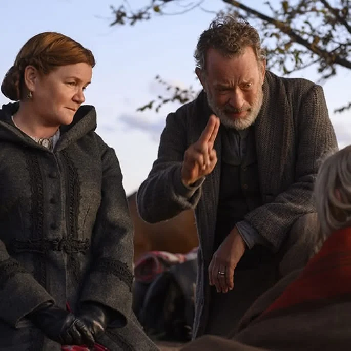 Você nunca viu Tom Hanks assim: o drama épico escondido na Netflix que está fazendo muita gente chorar!