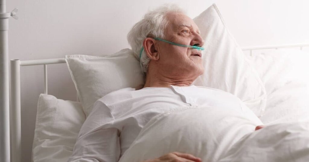 Enfermeira revela o que pacientes veem segundos antes de morrer e o relato está intrigando a internet