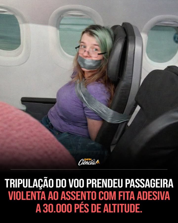 O que aconteceu no voo que chocou os passageiros? Uma passageira se tornou agressiva e causou perturbação a 30 mil pés de altitude, levando a tripulação a contê-la fisicamente. Como a tripulação lidou com a passageira agressiva? Após tentativas falhas de acalmá-la, a tripulação usou fita adesiva para prendê-la ao assento, garantindo a segurança de todos. Por que a situação foi considerada perigosa? A agressividade da passageira representava um risco à segurança do voo, exigindo ação rápida da tripulação para evitar mais perigo. Qual foi a reação dos outros passageiros durante o incidente? Testemunhas descreveram a cena como tensa e caótica, com a equipe trabalhando para proteger os passageiros em um ambiente confinado. Como o incidente impactou a percepção pública sobre segurança aérea? O episódio viralizou e gerou debate sobre como companhias aéreas devem lidar com situações extremas, destacando a importância do treinamento da tripulação. Por que a tripulação foi elogiada por suas ações? Muitas pessoas reconheceram a rapidez e eficácia da tripulação em garantir a segurança de todos a bordo durante a crise. Quais foram as críticas em relação à forma como a situação foi manejada? Alguns ficaram chocados com a intensidade da situação e questionaram se a medida adotada foi a mais adequada. O que esse incidente revela sobre o treinamento das tripulações de voo? Mostra que as tripulações são treinadas para lidar com emergências inesperadas, além de oferecer atendimento aos passageiros. Como a situação poderia ter sido evitada? A prevenção de tais incidentes pode envolver triagem mais rigorosa e treinamento contínuo para lidar com passageiros difíceis. Quais são as consequências legais para a passageira agressiva? Dependendo da jurisdição, ela pode enfrentar acusações criminais por colocar em risco a segurança do voo e dos passageiros. Como as companhias aéreas podem melhorar a gestão de crises a bordo? Investindo em treinamento avançado para a tripulação e desenvolvendo protocolos claros para lidar com emergências. Qual é o papel da comunicação em situações de crise no ar? Comunicação eficaz é crucial para coordenar ações rápidas e manter a calma entre passageiros e tripulação durante emergências. Como os passageiros podem contribuir para a segurança durante um voo? Seguindo as instruções da tripulação e mantendo a calma, os passageiros ajudam a minimizar riscos e facilitar a gestão de crises. O que esse incidente ensina sobre a natureza imprevisível dos voos? Reforça que, apesar dos avanços em segurança, situações inesperadas podem ocorrer e exigem preparação e resposta adequadas. Quais são as lições aprendidas para futuras situações semelhantes? A importância de protocolos claros, treinamento contínuo e comunicação eficaz para garantir a segurança de todos a bordo.