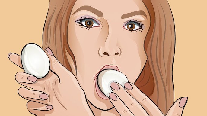 Poucos alimentos reúnem tanta força em algo tão simples quanto o **ovo**. Mas por que ele continua sendo lembrado quando o assunto é **saúde** e **beleza**? Porque, além de versátil e acessível, ele concentra nutrientes que participam de funções importantes do corpo e também refletem na aparência. Ainda assim, o que faz desse alimento uma escolha tão valorizada no dia a dia? A resposta começa pela sua composição. O **ovo** é fonte de **proteínas de alta qualidade**, com aminoácidos que ajudam na construção e na manutenção dos tecidos do corpo. E por que isso importa tanto? Porque a proteína participa da formação de músculos, da recuperação do organismo e de processos essenciais para o funcionamento diário. Não é só uma questão de saciedade ou praticidade no prato. Há mais por trás dessa combinação. Que outros nutrientes ele oferece? O **ovo** também contém **vitaminas** e **minerais** importantes, como **vitamina A**, **vitamina D**, **vitamina E**, **vitamina B12**, além de nutrientes como **selênio**, **ferro** e **zinco**. E o que isso representa na prática? Significa apoio a diferentes funções do organismo, desde a manutenção da visão até a participação no sistema imunológico e no metabolismo. Mas os benefícios não param no básico. Ele pode ajudar na saúde dos olhos? Sim, porque o **ovo** contém **luteína** e **zeaxantina**, compostos associados à **saúde ocular**. Por que isso chama atenção? Porque esses nutrientes estão presentes justamente em um alimento comum, fácil de incluir na rotina e frequentemente consumido em diferentes refeições. E quando se fala em proteção e manutenção do corpo, surge outra pergunta inevitável. O **ovo** contribui para os ossos? Contribui, já que oferece **vitamina D**, nutriente relacionado à **saúde óssea**. E por que esse detalhe é relevante? Porque a vitamina D participa de processos importantes ligados ao aproveitamento de minerais pelo organismo. Em um alimento tão presente na alimentação cotidiana, esse tipo de contribuição faz diferença. Mas será que os efeitos aparecem apenas por dentro? E na beleza, o que o **ovo** tem a oferecer? A presença de **proteínas**, **vitaminas** e **minerais** também está ligada à manutenção de **cabelos**, **pele** e **unhas**. Como isso acontece? Esses nutrientes participam da estrutura e da renovação dos tecidos, o que ajuda a explicar por que o alimento costuma ser associado ao cuidado com a aparência. Ainda assim, existe um ponto que costuma despertar ainda mais interesse. Ele ajuda na pele? Sim, porque nutrientes como **vitamina A** e **vitamina E** estão relacionados à manutenção da **pele**. E por que isso importa? Porque a pele depende de nutrição adequada para manter suas funções e sua integridade. Quando a alimentação oferece componentes importantes, esse cuidado começa de dentro para fora. Mas a pele não é a única parte visível beneficiada. E os cabelos, entram nessa lista? Entram, já que a **proteína** é um componente importante para a estrutura dos fios. O mesmo vale para as **unhas**, que também dependem de nutrientes adequados para sua manutenção. Isso significa que o **ovo** age como solução isolada? Não. Significa apenas que ele pode fazer parte de uma alimentação que fornece elementos importantes para essas estruturas. E há ainda outro aspecto bastante lembrado. O **ovo** ajuda na saciedade? Sim, por ser rico em **proteína**, ele pode contribuir para uma sensação maior de satisfação após as refeições. Por que isso é relevante? Porque alimentos com boa quantidade de proteína costumam ter espaço em rotinas alimentares que buscam equilíbrio e praticidade. Mas, além da saciedade, existe também a questão da energia e do funcionamento do corpo. Ele participa do metabolismo? Sim, porque vitaminas do complexo **B**, como a **vitamina B12**, estão presentes em sua composição e participam de processos metabólicos. E o que isso quer dizer? Que o alimento oferece nutrientes envolvidos no aproveitamento de energia e em funções essenciais do organismo. Aos poucos, fica mais claro por que ele é tão citado. Ainda falta reunir tudo isso de forma direta. Então, quais são os **11 benefícios do ovo para a saúde e a beleza**? Eles aparecem na oferta de **proteínas de alta qualidade**; no fornecimento de **vitaminas e minerais** importantes; no apoio à **saúde ocular** por causa da **luteína** e da **zeaxantina**; na contribuição para a **saúde óssea** com a **vitamina D**; na participação na manutenção da **pele**; no suporte à estrutura dos **cabelos**; na ajuda à manutenção das **unhas**; na contribuição para a **saciedade**; na presença de nutrientes ligados ao **metabolismo**; no fornecimento de componentes associados ao **sistema imunológico**; e na praticidade de incluir um alimento nutritivo na rotina. É justamente essa soma que faz do **ovo** um alimento tão lembrado quando se fala em cuidado com o corpo e com a aparência.