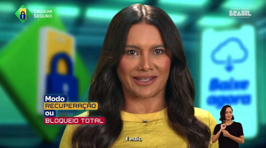 Quase ninguém imagina o tamanho da conta quando a publicidade oficial troca a TV pelo feed. Quanto o governo Lula pagou a influenciadores e artistas para campanhas públicas? A resposta começa a aparecer em números que chamam atenção: os valores chegaram a **R$ 470 mil por campanha**, e isso já muda a forma como muita gente enxerga a comunicação oficial. Mas estamos falando de casos isolados ou de uma estratégia mais ampla? Não, não se trata de episódios soltos. Desde **2025**, sob a gestão de **Sidônio Palmeira** na **Secom**, o governo Lula destinou cerca de **R$ 2 milhões** a influenciadores digitais e artistas para participação em campanhas publicitárias. Os dados foram publicados pela **Folha** e obtidos por meio da **Lei de Acesso à Informação**, após determinação da **Controladoria-Geral da União** para divulgação dos valores. E quem recebeu os maiores cachês? É aqui que a maioria se surpreende. Os dois maiores pagamentos foram para nomes bastante conhecidos. A atriz **Dira Paes** recebeu **R$ 470 mil** por campanha do aplicativo **Celular Seguro**. Já o carnavalesco **Milton Cunha** foi contratado por **R$ 310 mil** para divulgar ações do **Ministério da Saúde**. Só esses dois contratos já mostram que a aposta não foi pequena. Então os demais valores ficaram muito abaixo disso? Em parte, sim, mas ainda assim os números seguem relevantes. Outros influenciadores receberam quantias que variaram de **R$ 1 mil** a cerca de **R$ 125 mil** para produzir conteúdo ligado a programas e iniciativas do governo. **Matheus Buente** recebeu **R$ 124,9 mil**, **Morgana Camila** ficou com **R$ 119,2 mil** e **Vitor diCastro** recebeu **R$ 90 mil**. Também houve pagamentos de **R$ 50 mil** para **Anaterra Oliveira** e **Rodrigo Góes**, além de **R$ 40 mil** para nomes como **Gabriela de Oliveira Ferreira**, **Giovana Fagundes** e **Matheus Sodré**. Mas há um detalhe que quase passa despercebido: todos receberam diretamente do governo? Não exatamente. Parte das ações contou com **parcerias com plataformas digitais**. E isso abre uma nova pergunta: quando não há pagamento federal direto, a campanha deixa de fazer parte da estratégia? O caso do apresentador **João Kleber** ajuda a entender. Ele participou de uma campanha sem remuneração federal direta, em uma ação viabilizada pelo **Kwai**. E o que torna isso relevante? O fato de a plataforma ter recebido ao menos **R$ 19,5 milhões** em publicidade oficial no último ano. Se os cachês chamam atenção, o que acontece quando se olha o quadro completo? Aí o cenário muda de escala. O ponto não é apenas quanto foi pago a artistas e influenciadores, mas para onde a verba de publicidade está migrando. Mais de **30%** da verba recente foi destinada a **sites e plataformas digitais**, que receberam ao menos **R$ 234,8 milhões** de um total de **R$ 681 milhões** investidos em anúncios no período. Isso significa que a internet passou a ter mais peso do que a TV tradicional? Sim, e esse é um dos movimentos mais importantes dessa história. Pela primeira vez, a publicidade federal destinada ao ambiente digital superou os investimentos em emissoras como **SBT** e **Band**. A mudança ocorreu em **2025**, quando a participação da internet no total gasto pela Secom de Lula e pelos ministérios aumentou de forma expressiva. E quem mais ganhou com essa virada? O que vem depois ajuda a explicar por que os cachês individuais são só uma parte da discussão. **Google** e **Meta** passaram a figurar entre os principais destinatários da publicidade federal, atrás apenas dos grupos **Globo** e **Record**. E há um dado que reforça essa mudança: os valores destinados ao **Google** saltaram de **R$ 10,5 milhões em 2023** para mais de **R$ 60 milhões**. A **Meta** também registrou aumento relevante no período. Então qual é o ponto central por trás desses cachês? Não é apenas o valor pago a um artista ou influenciador específico. O principal está na mudança de eixo da comunicação oficial: o governo Lula passou a **privilegiar plataformas digitais**, ampliar o uso de criadores de conteúdo e concentrar uma fatia cada vez maior da verba pública nesse ambiente. Os **R$ 470 mil** de uma campanha chamam atenção, mas talvez o dado mais revelador seja outro: a disputa pela atenção do brasileiro agora acontece, cada vez mais, na tela do celular — e essa conta ainda pode crescer.