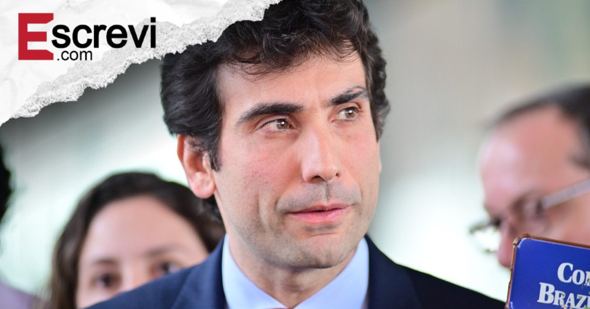 101 milhões de pessoas têm cartão de crédito, que responde por boa parte do endividamento, diz presidente do BC imagem principal