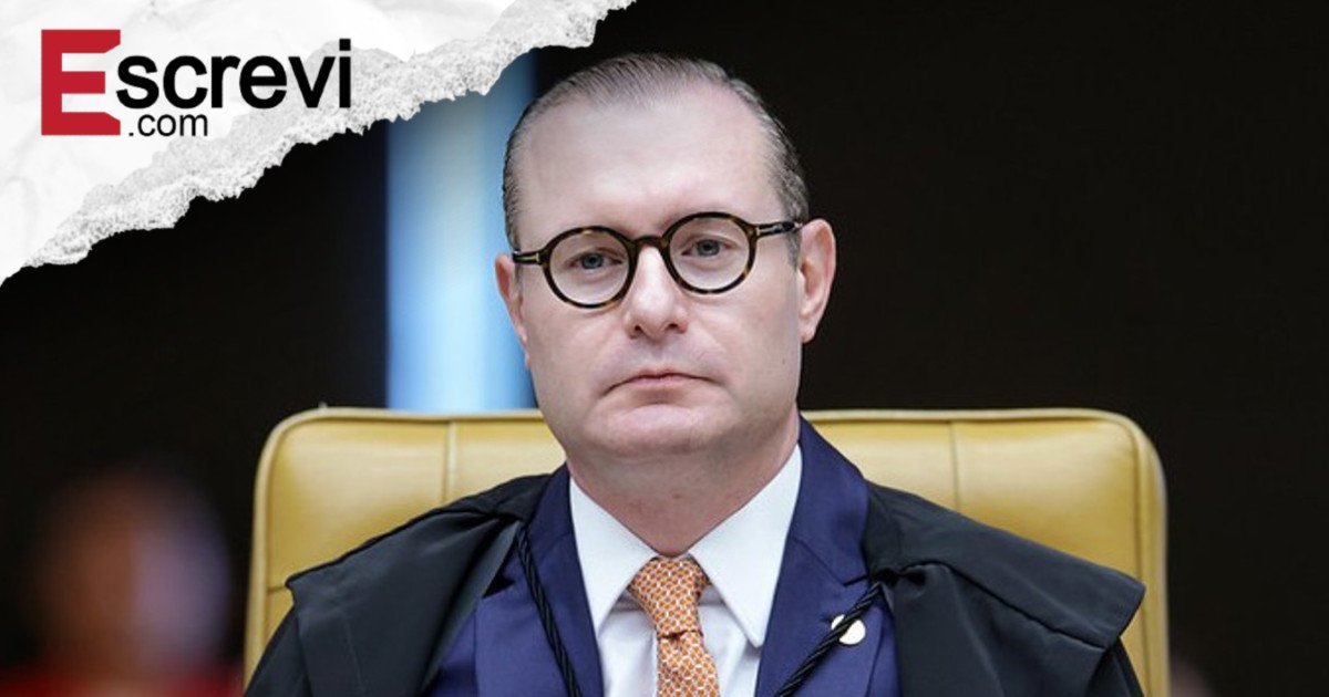 Cristiano Zanin vota por derrubar liminar e não prorrogar CPMI do INSS imagem principal