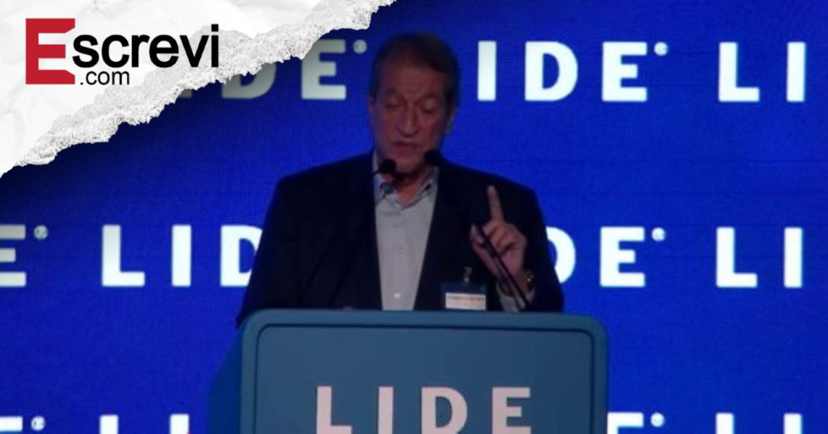 “Eles têm problema na família”, diz Valdemar sobre os Bolsonaro imagem principal