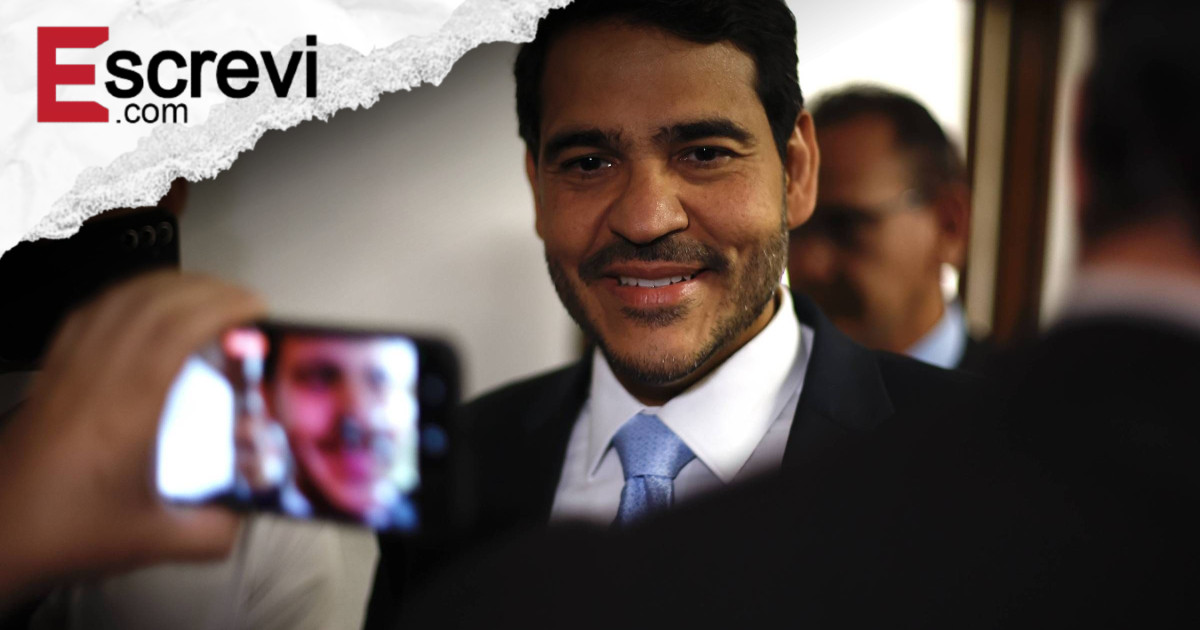 Lula deve enviar nome de Messias ao Senado mesmo sob risco de Alcolumbre rejeitar indicado ao STF imagem principal