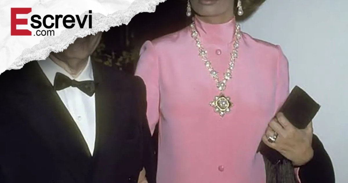 O filho de Sophia Loren revela o segredo por trás do amor duradouro entre sua mãe e Carlo Ponti imagem principal