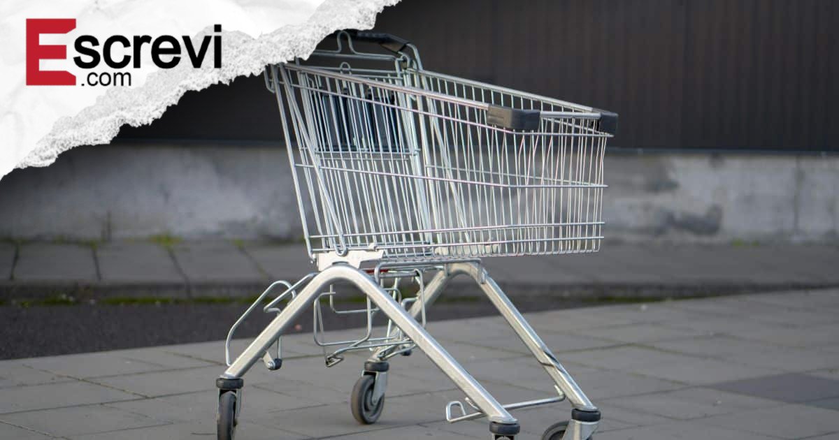 O que a psicologia revela sobre quem devolve o carrinho de compras (e por que isso diz muito sobre caráter) imagem principal