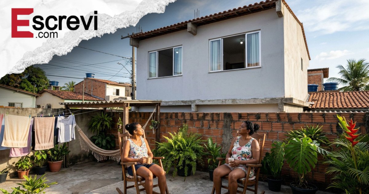 O que diz a lei sobre o vizinho que constrói segundo andar e passa a ver sua casa por dentro? imagem principal