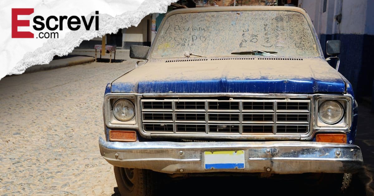 O que o estado do seu carro diz sobre você? Descubra o significado psicológico por trás da falta de limpeza imagem principal