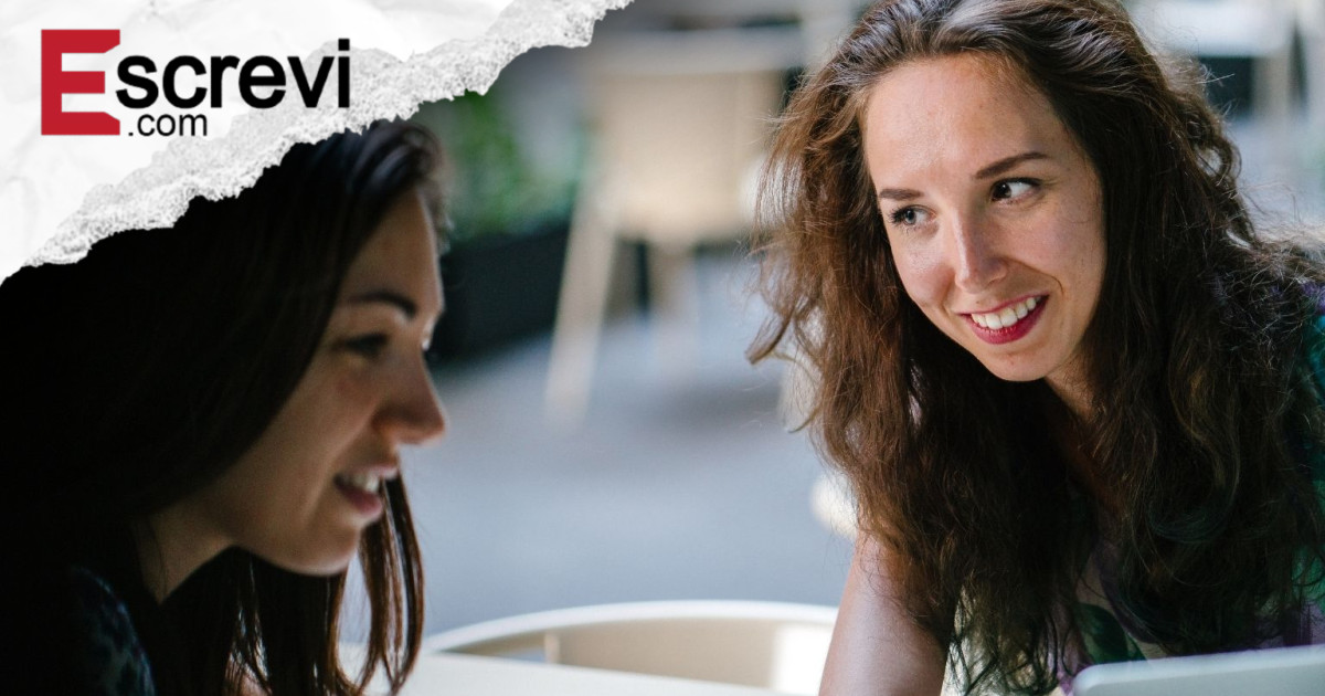 Pessoas que evitam olhar nos olhos ao falar: o que a psicologia explica sobre isso? imagem principal