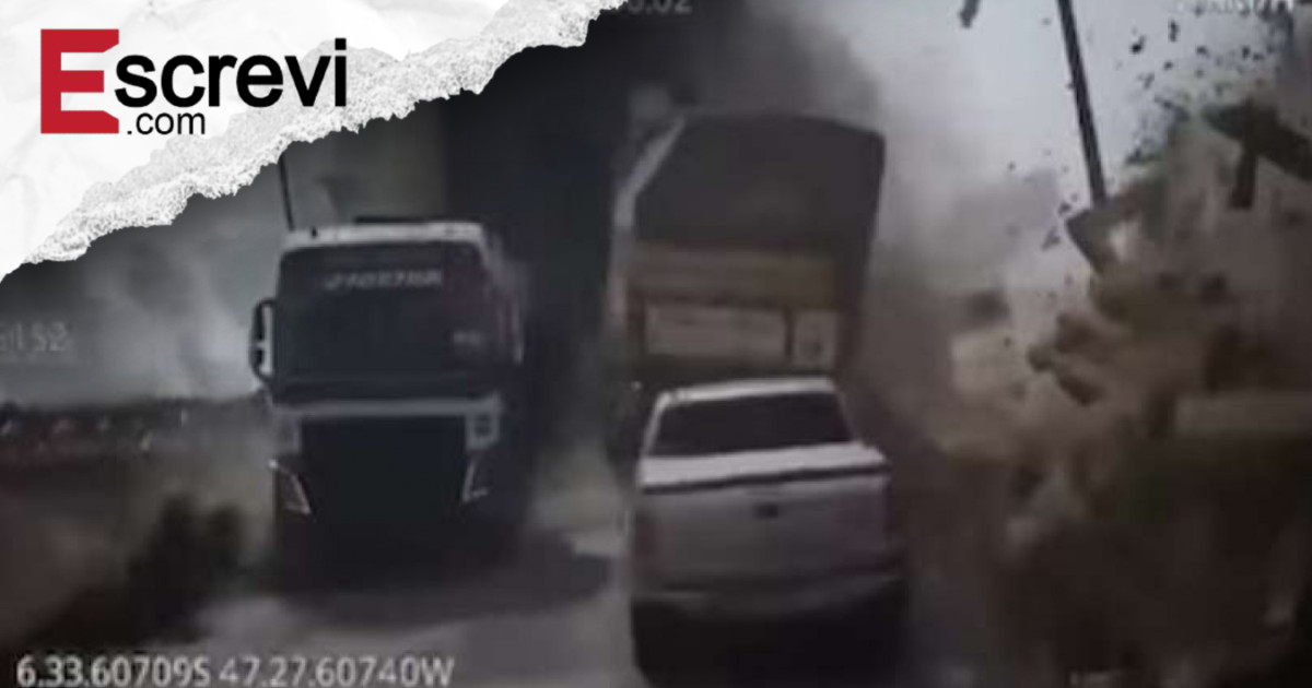 Ponte desaba, arremessa carros, motos e caminhões e cenas são chocantes (veja o vídeo) imagem principal