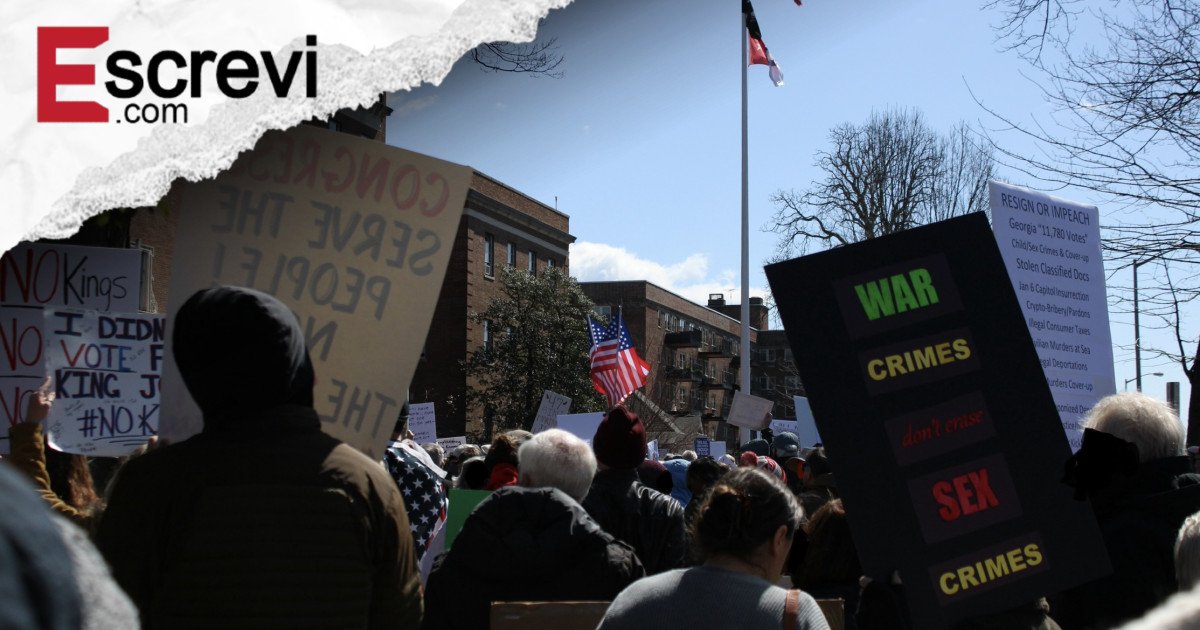 Protestos contra Trump têm prisões e uso de gás lacrimogêneo imagem principal