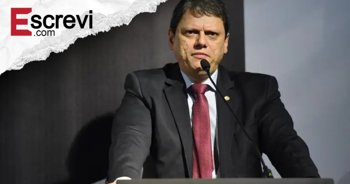 Tarcísio sanciona lei que exige execução do hino nacional nas escolas de SP imagem principal