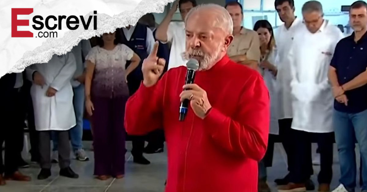 Vamos comprar refinaria vendida pela Petrobras, diz Lula imagem principal