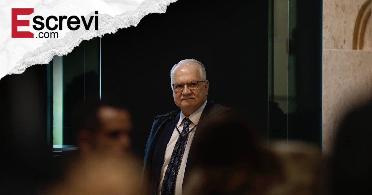 Grupo de ministros se irrita com Fachin e fala em presidente do STF desmoralizado imagem principal