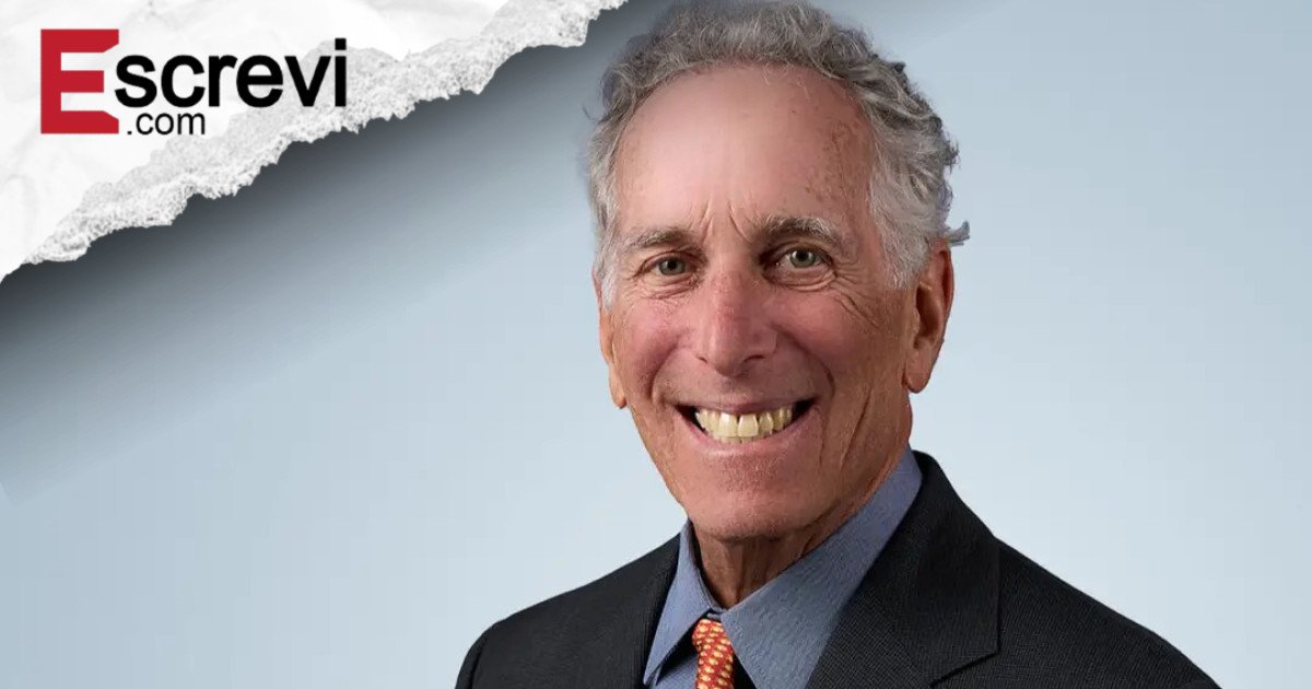 Homem compra terreno e retorna anos depois para descobrir que alguém construiu uma casa de R$ 8,5 milhões nele imagem principal